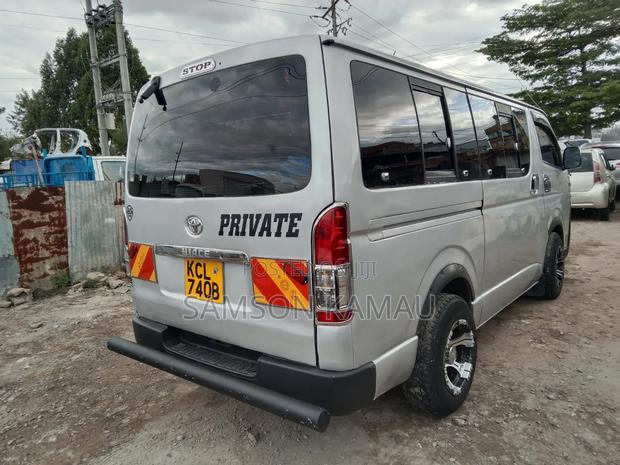 Toyota HiAce 2009 Silver - thumbnail 7