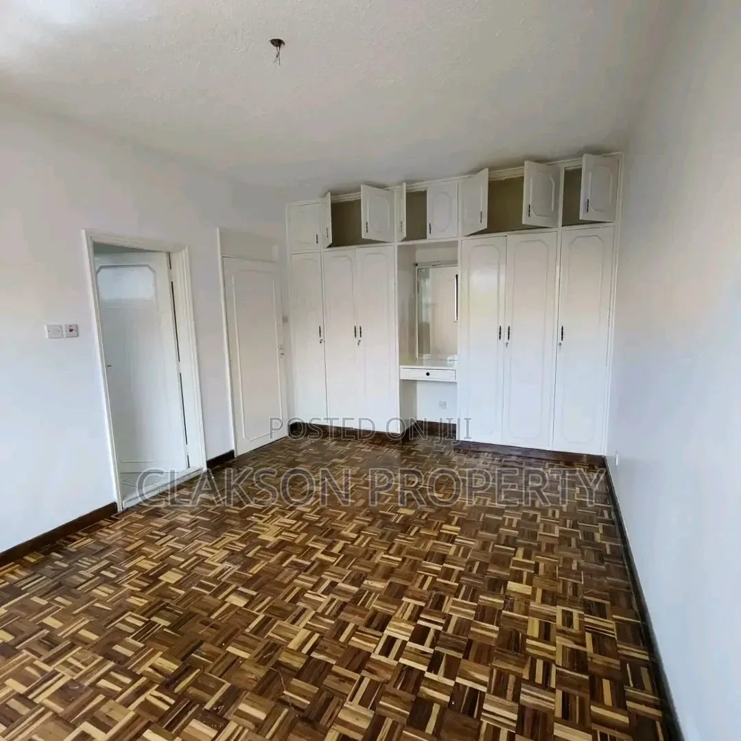 4bdrm Townhouse / Terrace in Lavington, Valley Arcade for rent