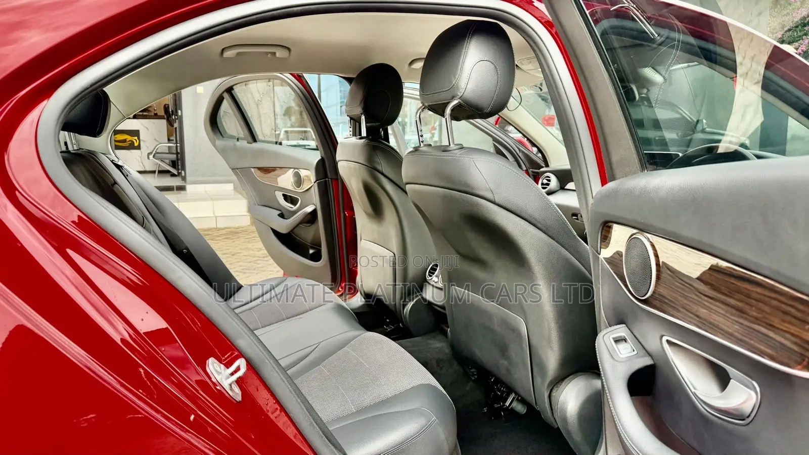Mercedes-Benz C200 2018 Red