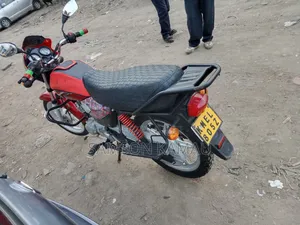 TVS HLX Plus ES 2018 Red