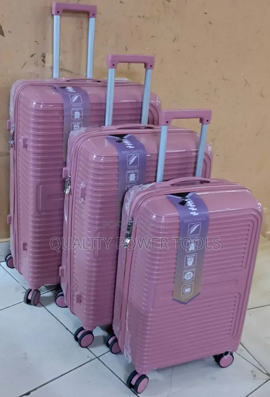 3 in 1 Unbreakable Double Zip Rubber Pp Suitcase Set