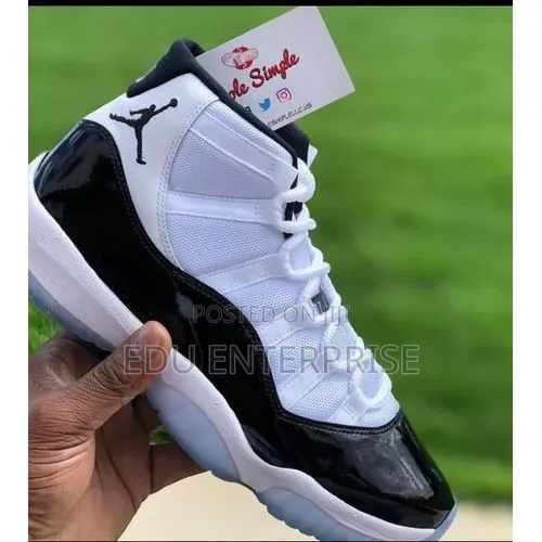 Air Jordan 12 Lookman