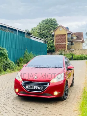 Peugeot 208 2015 Red