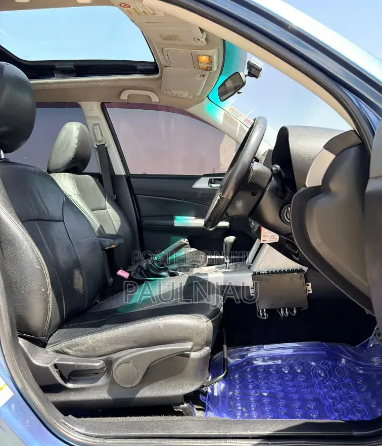 Subaru Forester 2012 Blue