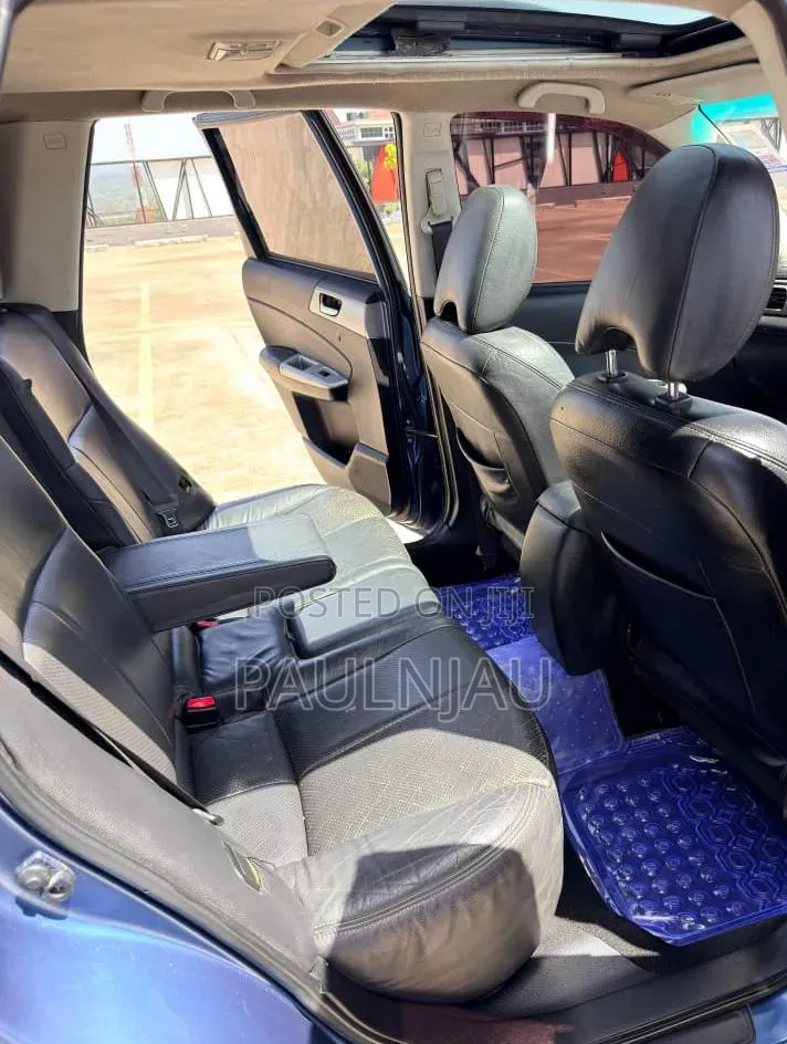 Subaru Forester 2012 Blue