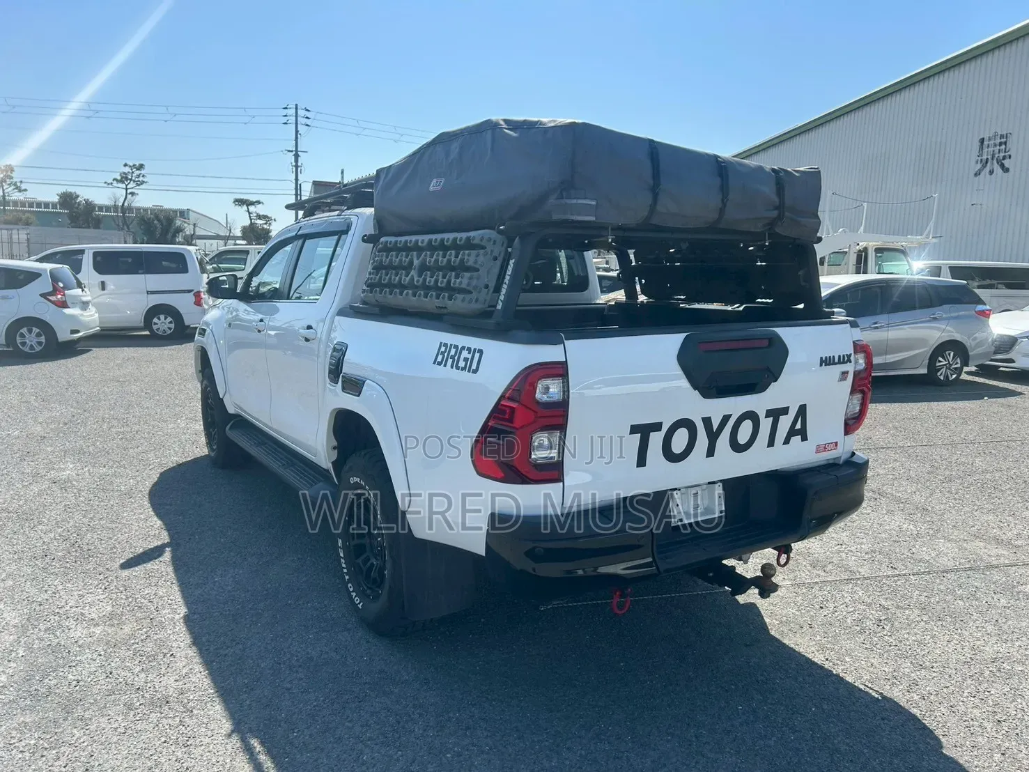 Toyota Hilux 2022 White