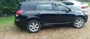 Toyota Vanguard 2011 Black