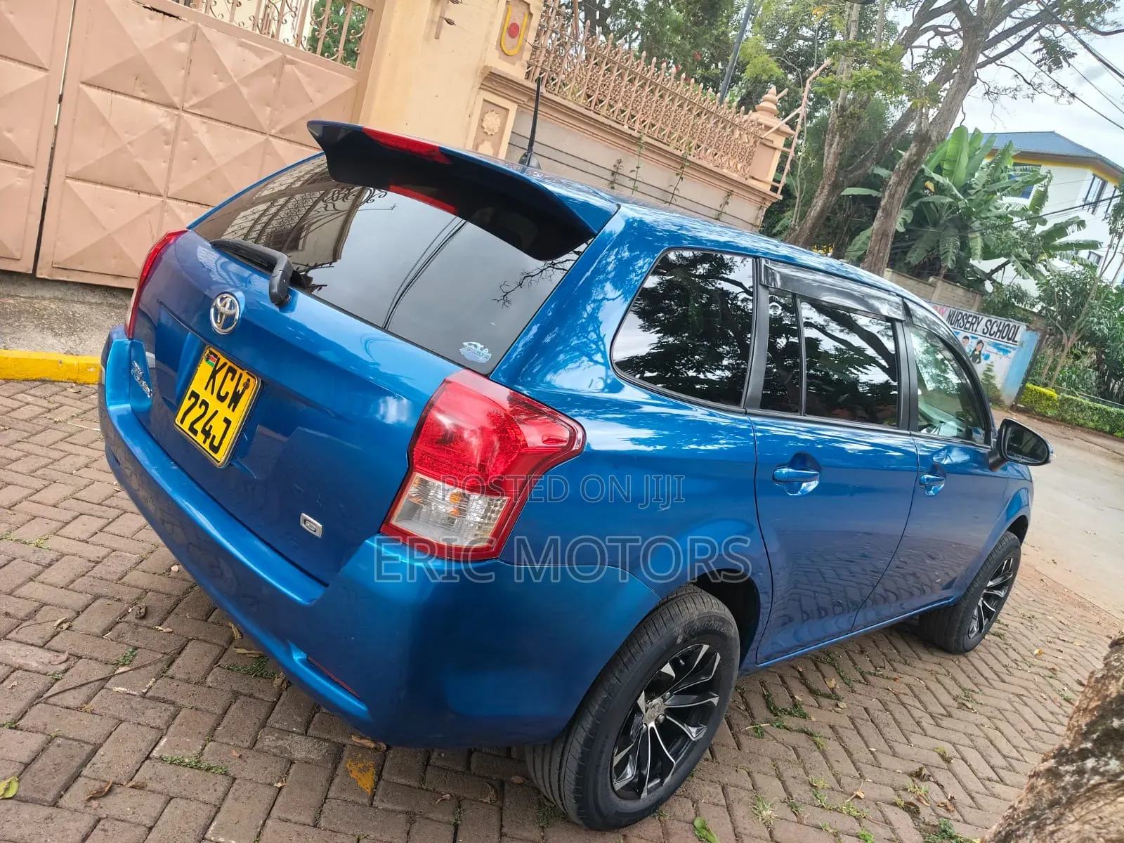 Toyota Corolla Fielder 2012 Blue