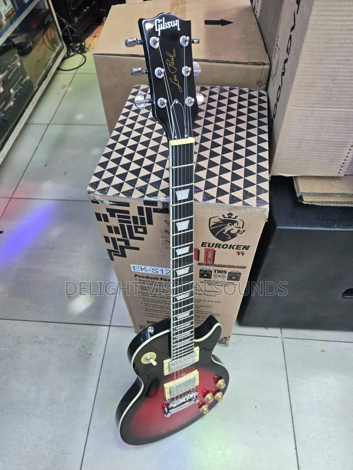 Gibson Les Paul Electric Guitar