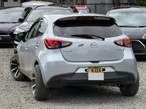 Mazda Demio 2019 Silver