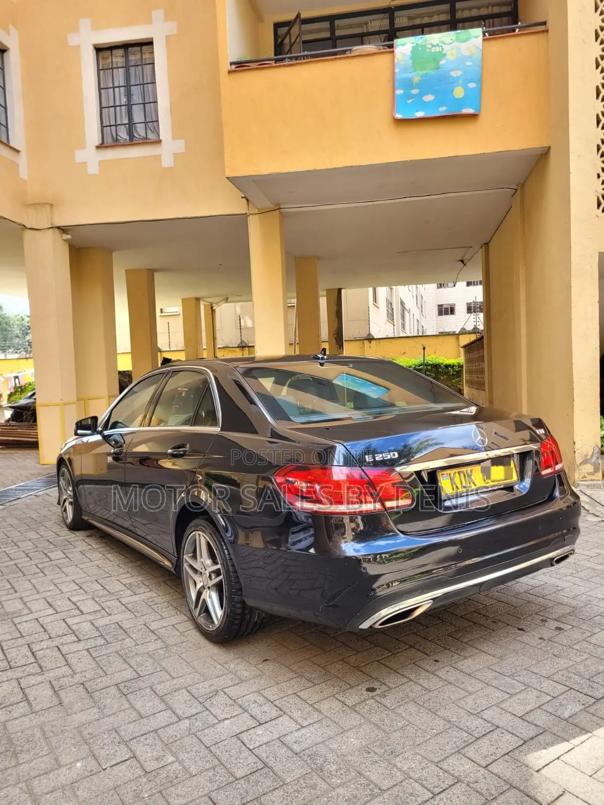 Mercedes-Benz E250 2015 Black