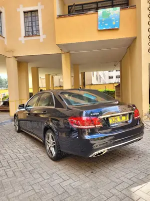Mercedes-Benz E250 2015 Black