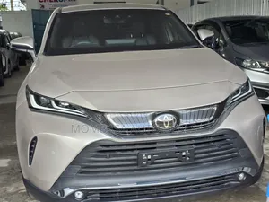 Toyota Harrier 2020 Beige
