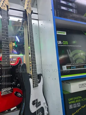 Fender 4 String Electric Guitar