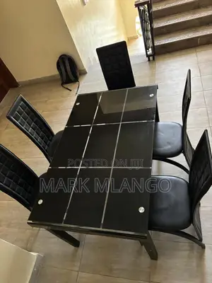 Glass Dining Table (5 Seater)