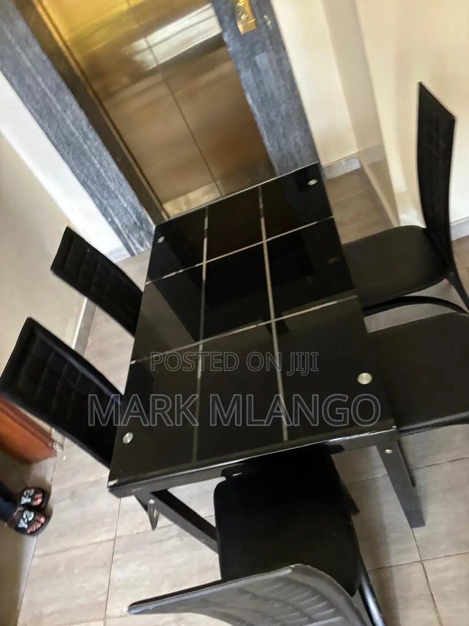 Glass Dining Table (5 Seater)