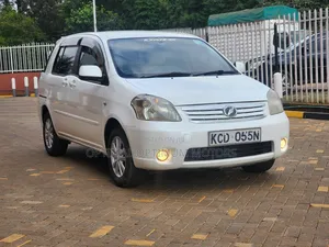 Toyota Raum 2008 Pearl