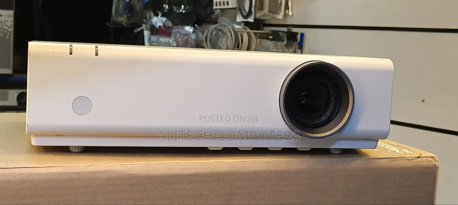 Sony VPL-Ex272 Projectors