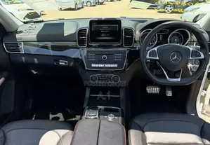 Mercedes-Benz GLE-Class GLE 350d 4MATIC 2019 White