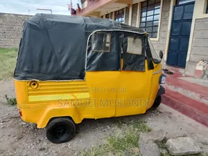 Piaggio Scooter 2017 Yellow