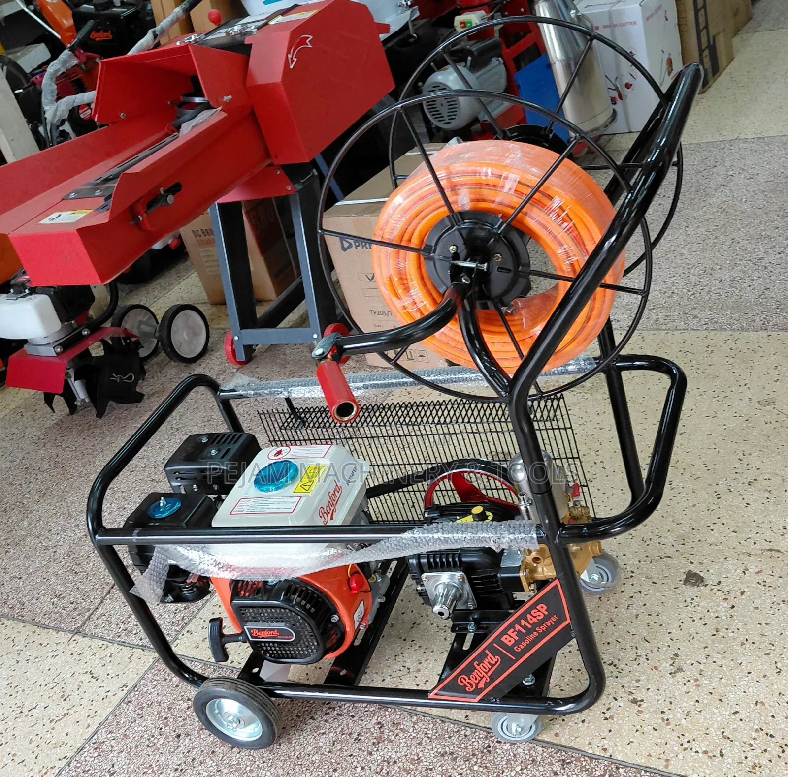 Benford Bf114sp Gasoline Trolley Sprayer Frame With Orange Hose Reel