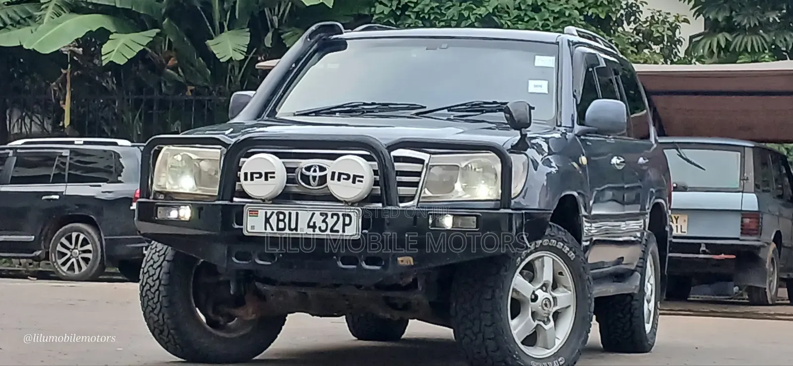 Toyota Land Cruiser 2006 Blue