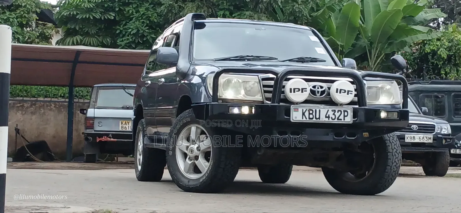 Toyota Land Cruiser 2006 Blue