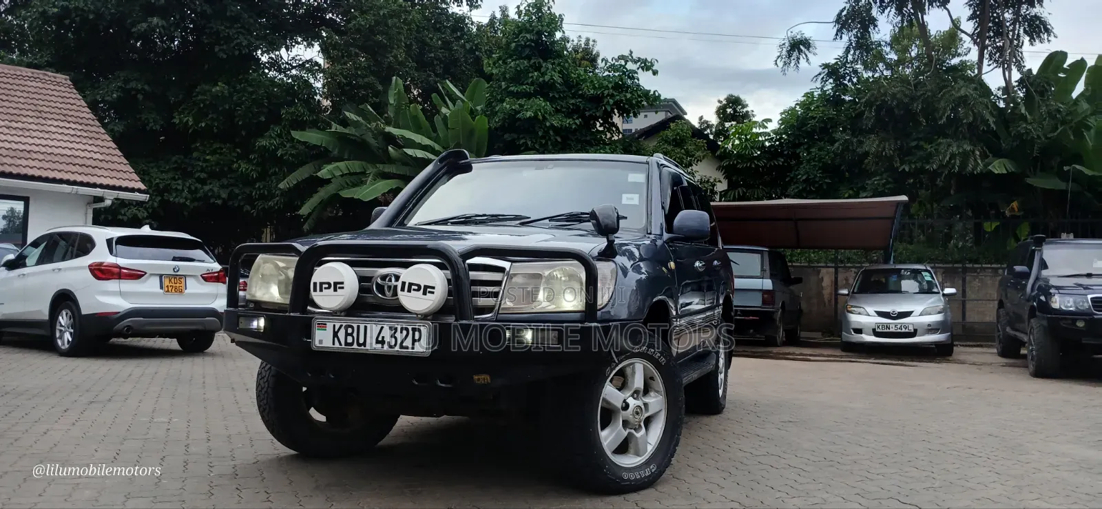 Toyota Land Cruiser 2006 Blue