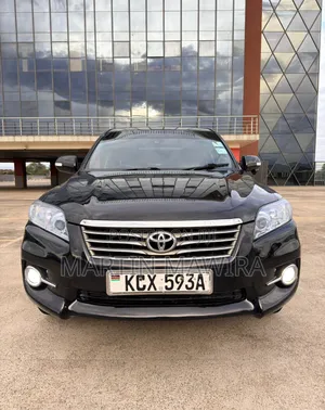 Toyota Vanguard 2012 Black