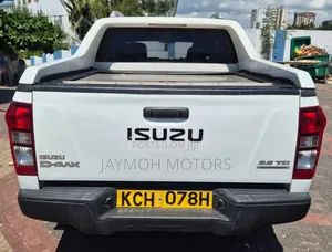 Isuzu D-MAX 2017 Pearl