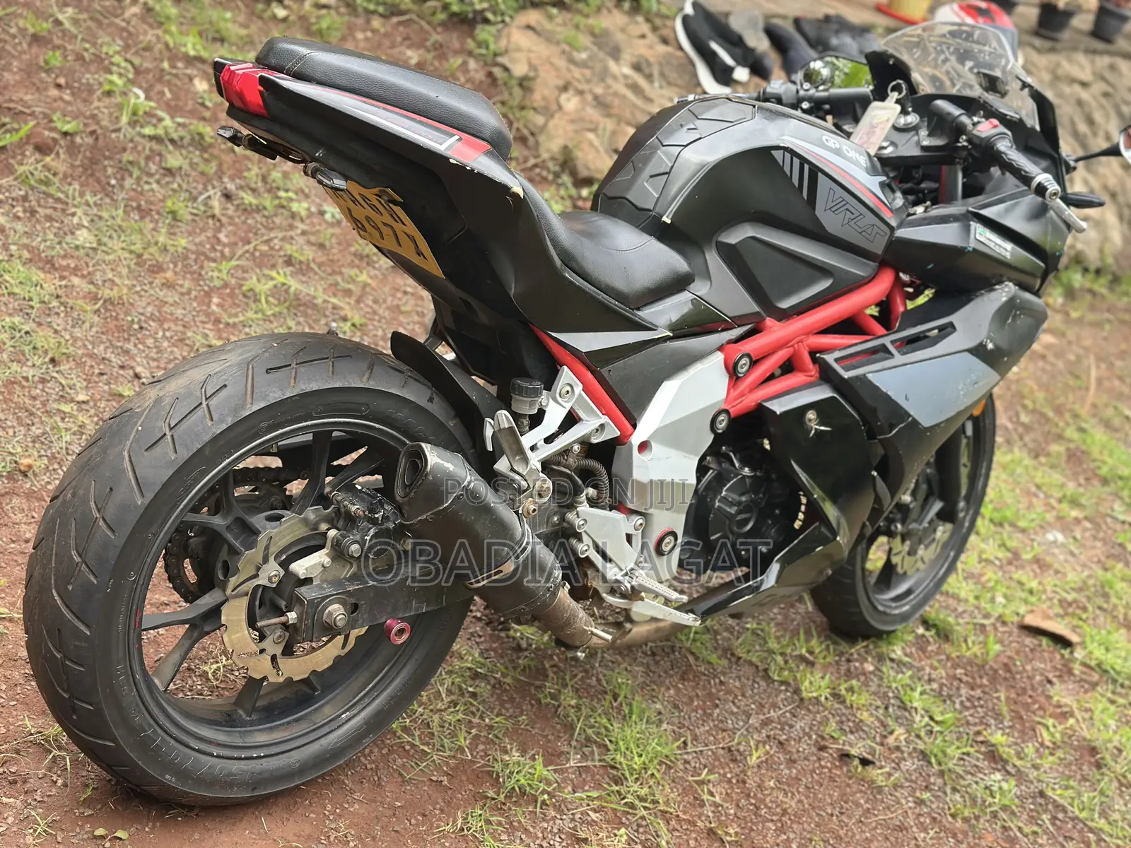 Taro GP1 250R 2022 Red