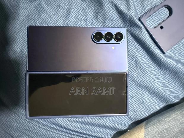 Samsung Galaxy Z Fold7 512 GB Blue - thumbnail 5