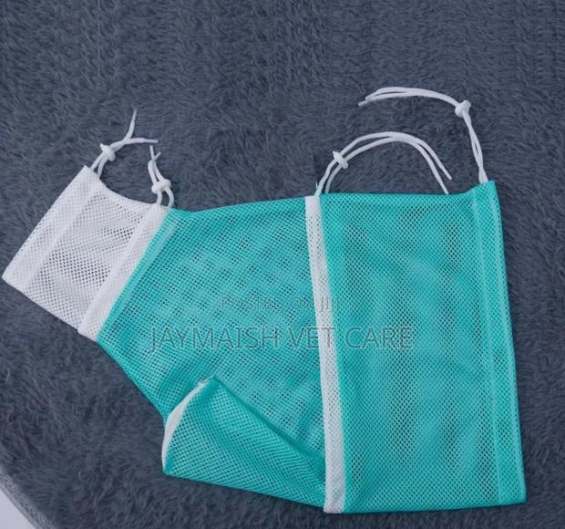 Cat Grooming Bag/ Restraining Bag - thumbnail 5