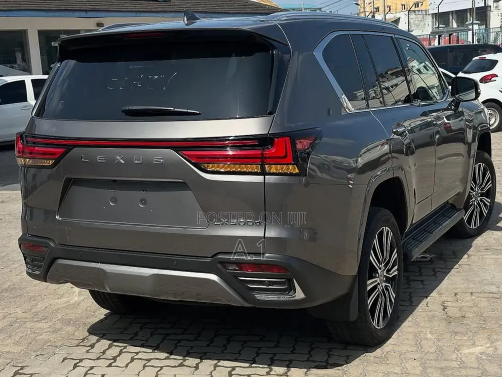 Lexus LX 500d 2024 Gray