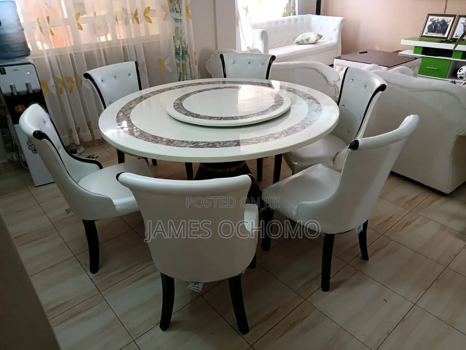 Round Dining Set