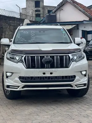 Toyota Land Cruiser Prado 2019 Pearl