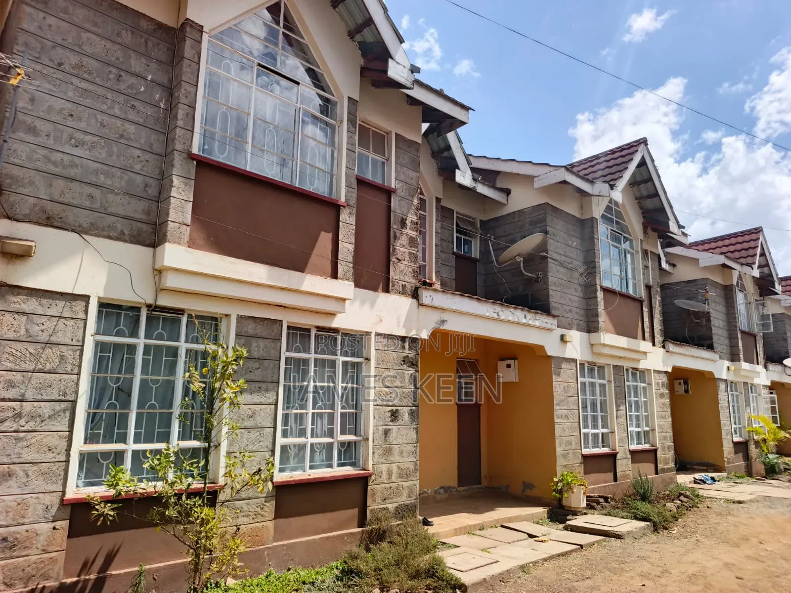 3bdrm House in John Keen Estate, Nkoroi for sale