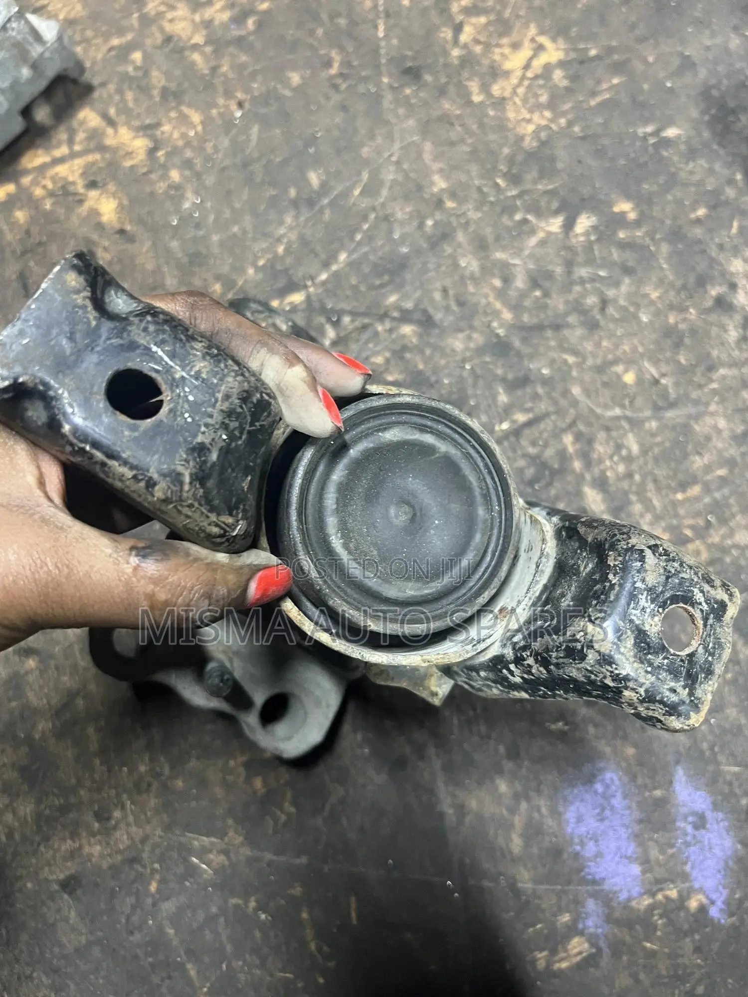 2zr /3zr Engine Mounting for Premio/Noah/Allion/Wish