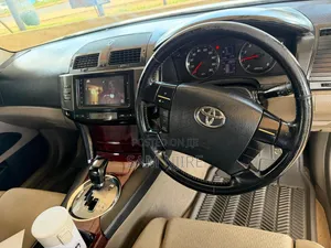 Toyota Mark X 2.5 AWD 2008 Silver