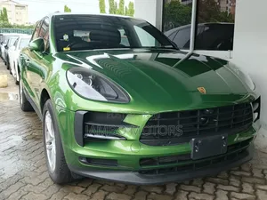 Porsche Macan Base 2020 Green