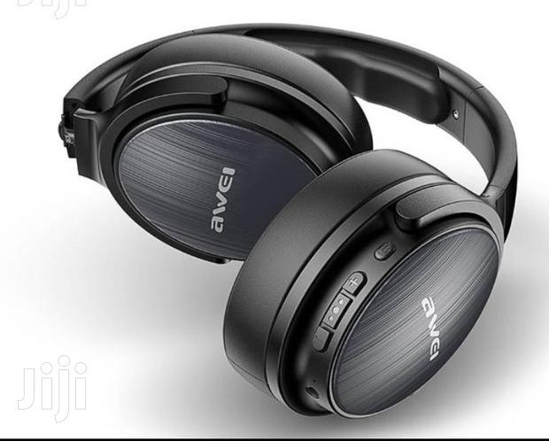 Awei A 780BL Stereo Wireless Headset.