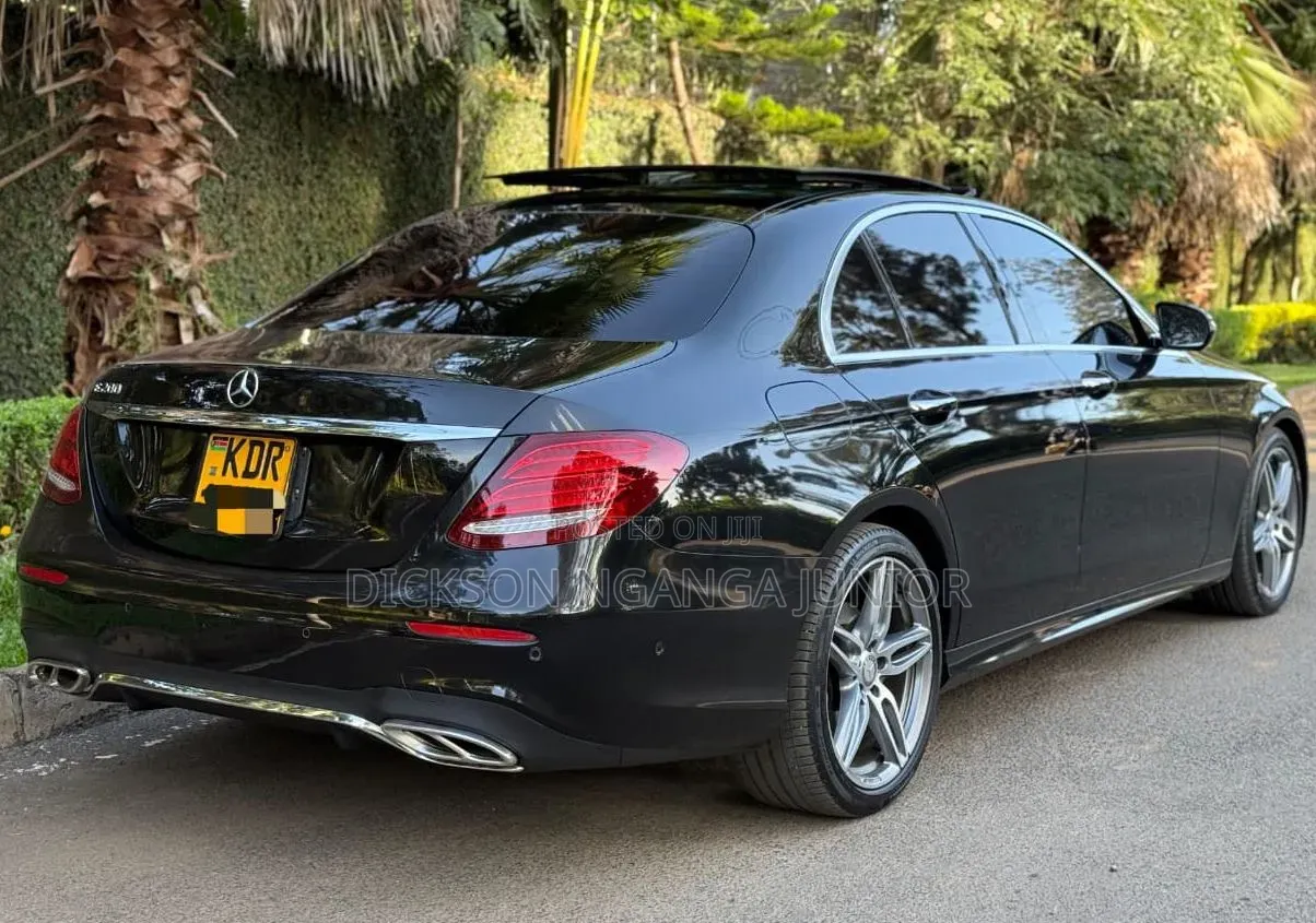 Mercedes-Benz E200 2019 Black