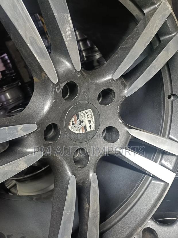Porsche Cayenne Rims Size 21