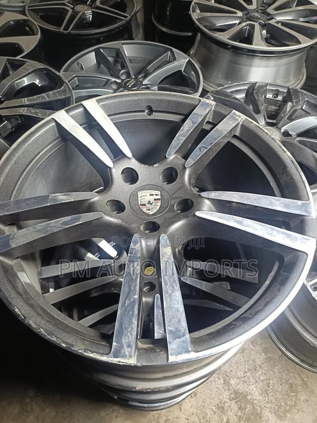 Porsche Cayenne Rims Size 21 - thumbnail 3