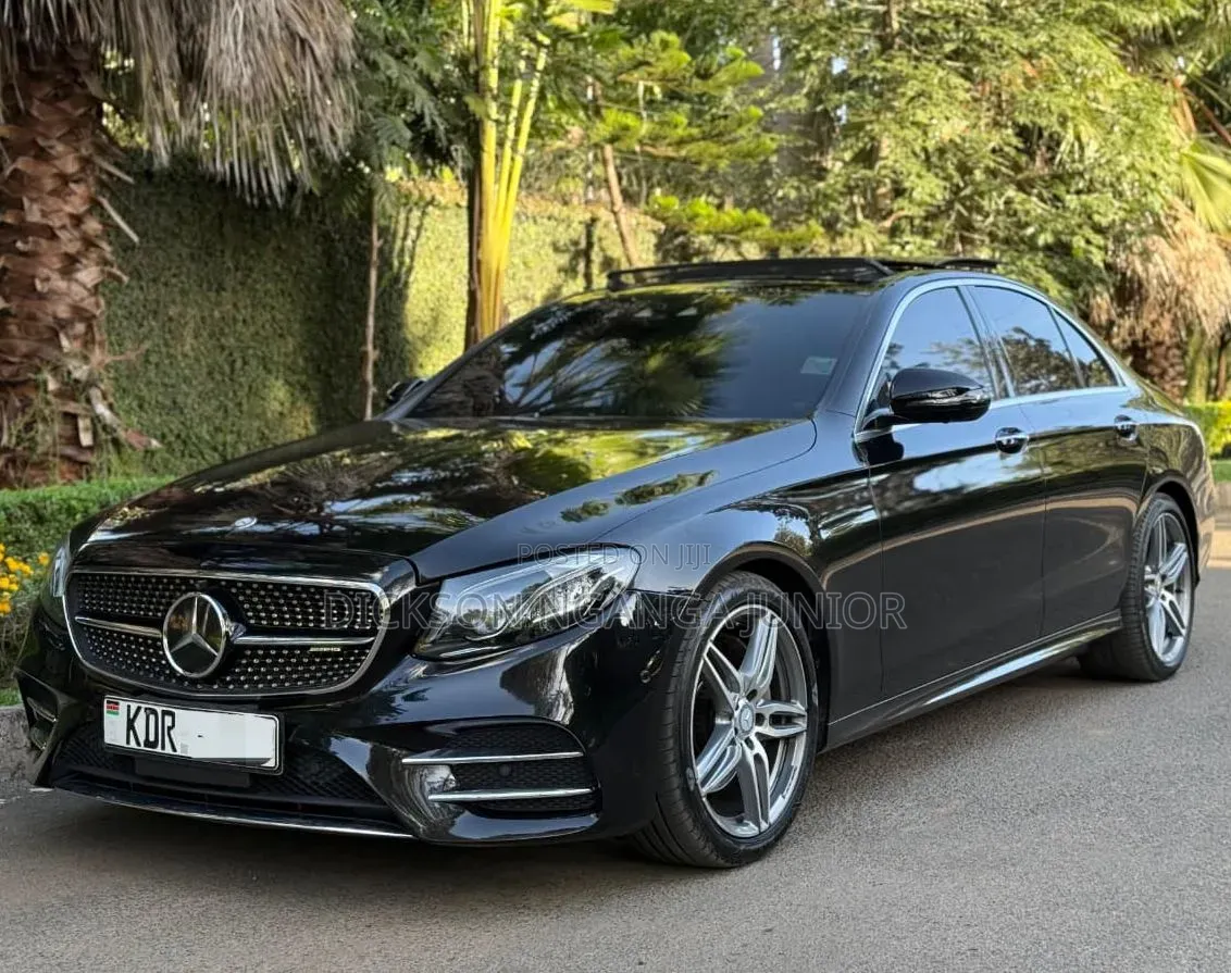 Mercedes-Benz E200 2019 Black