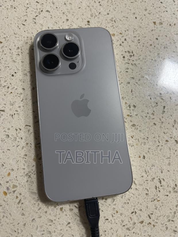 Apple iPhone 15 Pro 256 GB - thumbnail 4
