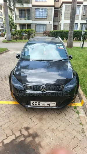 Volkswagen Polo 2012 Black