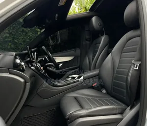 Mercedes-Benz GLC-Class 2016 Silver