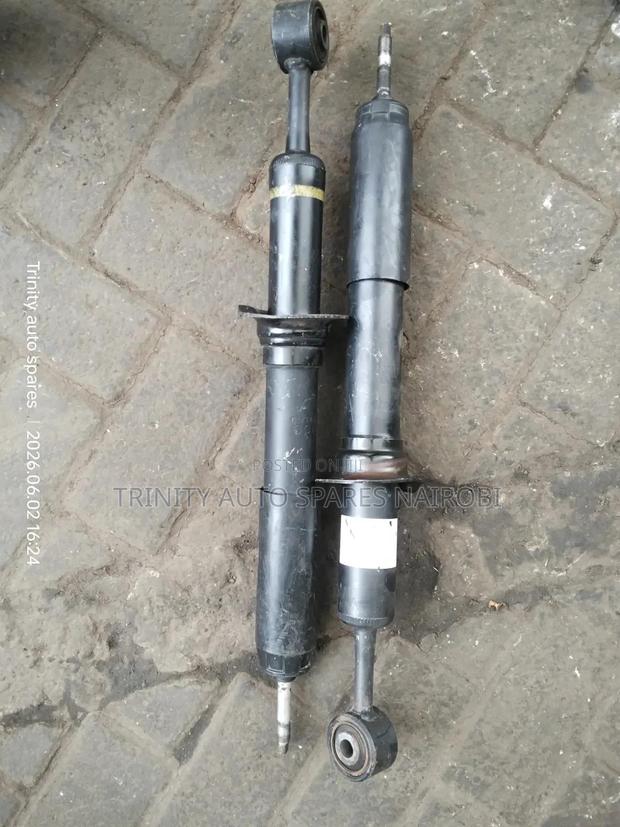 Original Kyb Ex Japan Toyota Fj Cruiser 2006-2018 Front Shocks