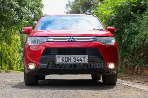 Mitsubishi Outlander 2015 Red